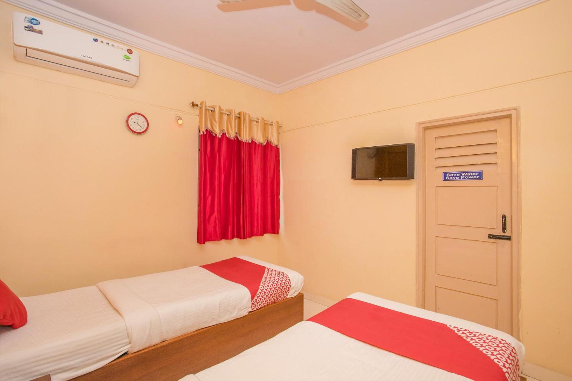 Hotel O Ujwal Residency Bangalore Esterno foto